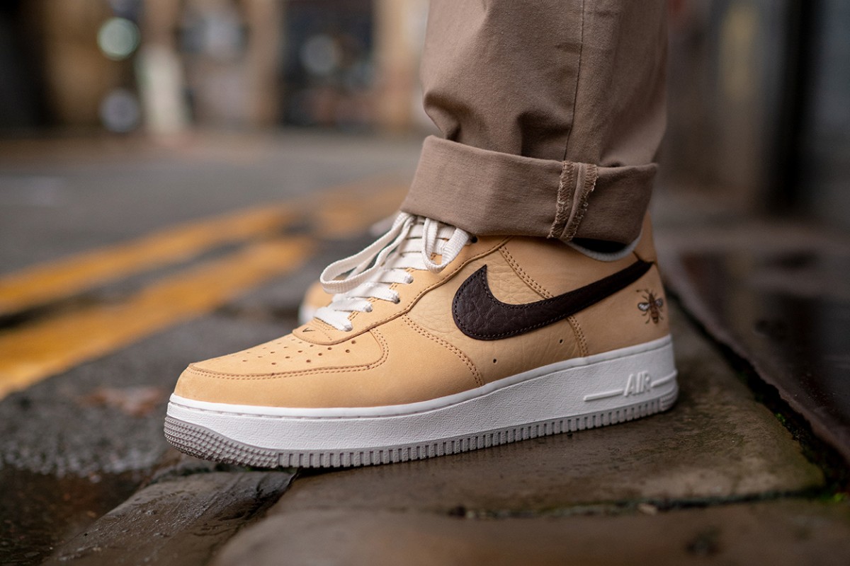 sizeofficial's tweet photo. The raffle for the size? exclusive @Nike AF1"Manchester" is now live on the size? launches app. With 10% of every pair sold being donated to @MCR_Charity, what more reason do you need? Download the app now at https://t.co/omVlLuwvn7 https://t.co/eo8gIOo4ww