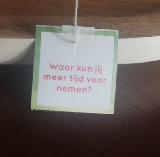 AgnesHuidink's tweet photo. Quote van de dag: waar kun jij meer tijd voor nemen? Nou, dat weet ik! Thee/koffie drinken met vriendin en daarna creatief bezig! #Deventer #creatief #kerst #hergebruik #recycle https://t.co/0SOcvoYCBT