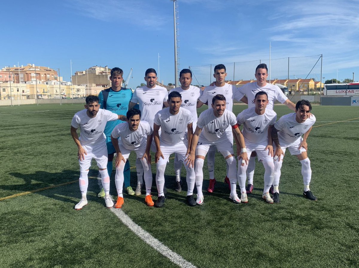hhbackaert's tweet photo. @UDCalpe Enhorabuena por la victoria a todos los jugadores del UD Calpe, al equipo técnico, y a la afición. Os he seguido desde Calpe por la transmission en directa!! + 3 puntos !!! 💚👏 #Genial, una gran alegría ... a disfrutar del domingo !! #OrgulloDeCalpCalpe https://t.co/coWqHj5dQb