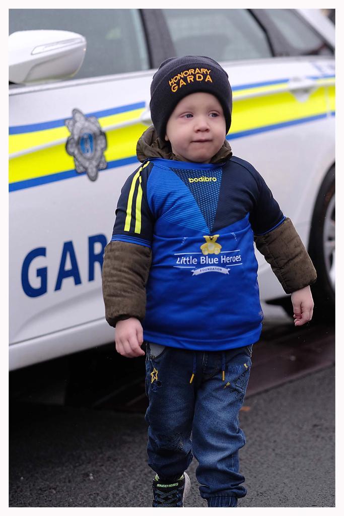 gardainfo's tweet photo. 3 year old Mikey Doran at his induction into @LilBlueHeroes

Garda Brennan and Sgt McCormack presented Mikey with his new uniform and welcomed him as the newest honorary member of An Garda Siochana in the Tipperary Division.

#CommunityPolicing https://t.co/qepAlfmY27