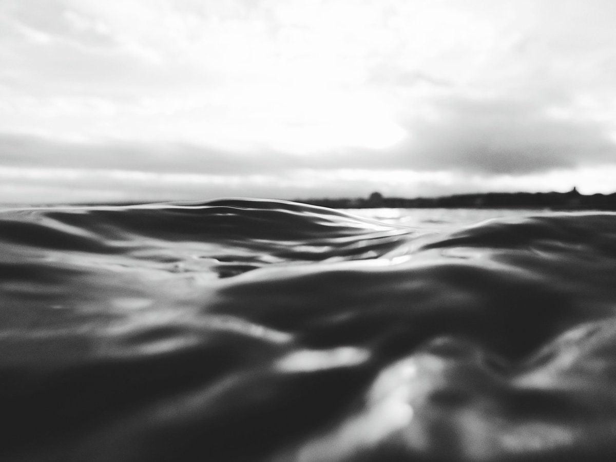 zoebphoto's tweet photo. Seascapes from this morning,  beautiful winter sun at low tide. https://t.co/KdkcOiEAHK