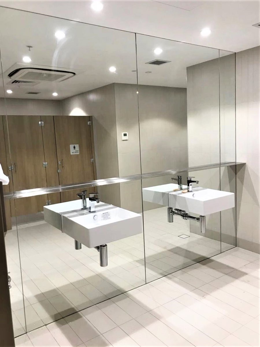 NSWSplashbacks's tweet photo. The Skyscraper Center office building @118 Mount Street North Sydney, mirrors beautifully done &amp; installed for more than 50 male and female bathrooms
#theskyscrapercentre #office #building #mountstreet #northsydney #mirrors #beautiful #installed #male #female #bathrooms https://t.co/GjTeY0bU0F