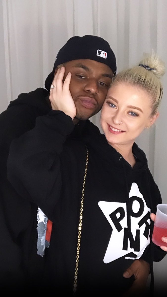 bobbybrownjrx's tweet photo. Wifey Alert https://t.co/hFo4V0xA5E