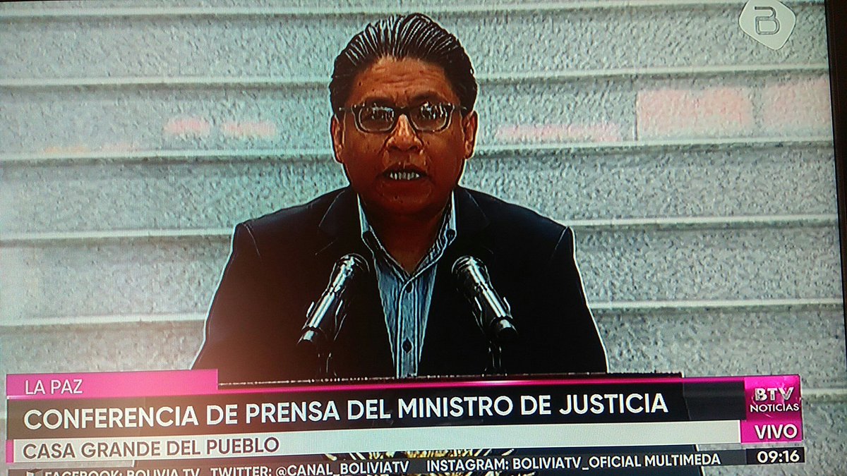 LaRazon_Bolivia's tweet photo. #EnDirecto 
El ministro de Justicia, Iván Lima, anuncia la llegada de una delegación de la CIDH para la investigación sobre los hechos de Senkata y Sacaba https://t.co/TDJX88CtIz