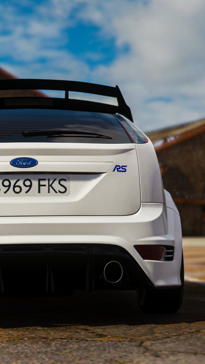 Ford Focus RS MK2 (2009) | FH4
#FH4 #ForzaHorizon4 #ForzaShare #VirtualPhotography #photography #VGPUnite #ForzaShare #GhostArts #Screenshots #GamePhotography #Xbox #XboxShare #Ford #Focus #RS #FocusRS https://t.co/7oMjhNAY2J