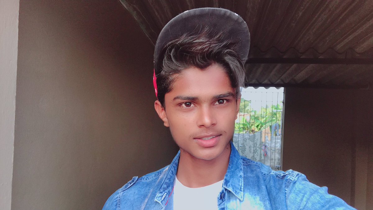 DipankarSingh28's tweet photo. Happy Diwali 🪔
#house #home #dipankar #dipankarsinghofficial #dipankarsingh28 #dipankarsingh #dipu #dipufam #deep #dk #ds #dsarmy #dsteam #teamds #team28 #team028 #team_28 #school #singhdipankar192 @dipankarsingh28 https://t.co/sAeqjj4tXr