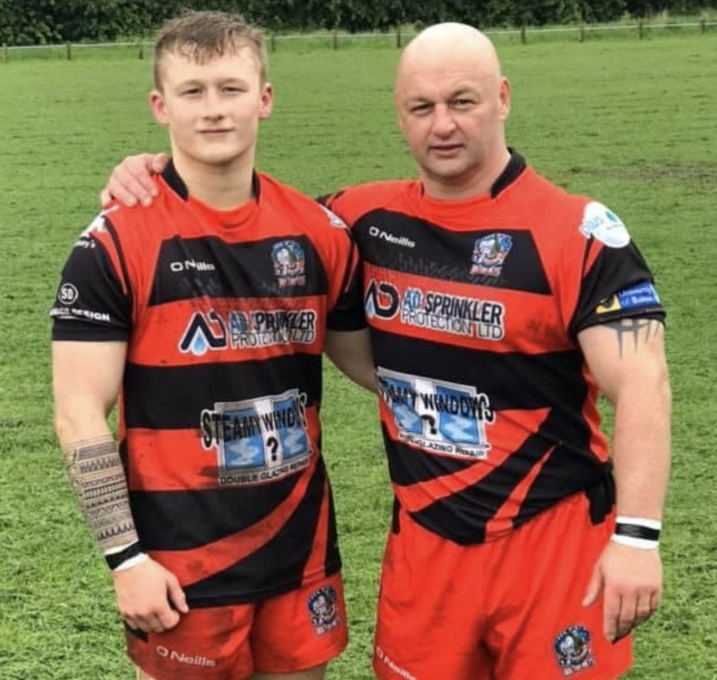 BoltonRLFC's tweet photo. Picking the tunes today is Gary Hill, a player with a long history at the club:
Part Man Part Monkey - Bruce Springsteen
Have You Ever Seen The Rain? - CCR
Tennessee Whiskey - Chris Stapleton
Like A Rock - Bob Seger
I'll Never Fall In Love Again - Tom Jones
#TopOfTheProps https://t.co/t5IqYjRLIw