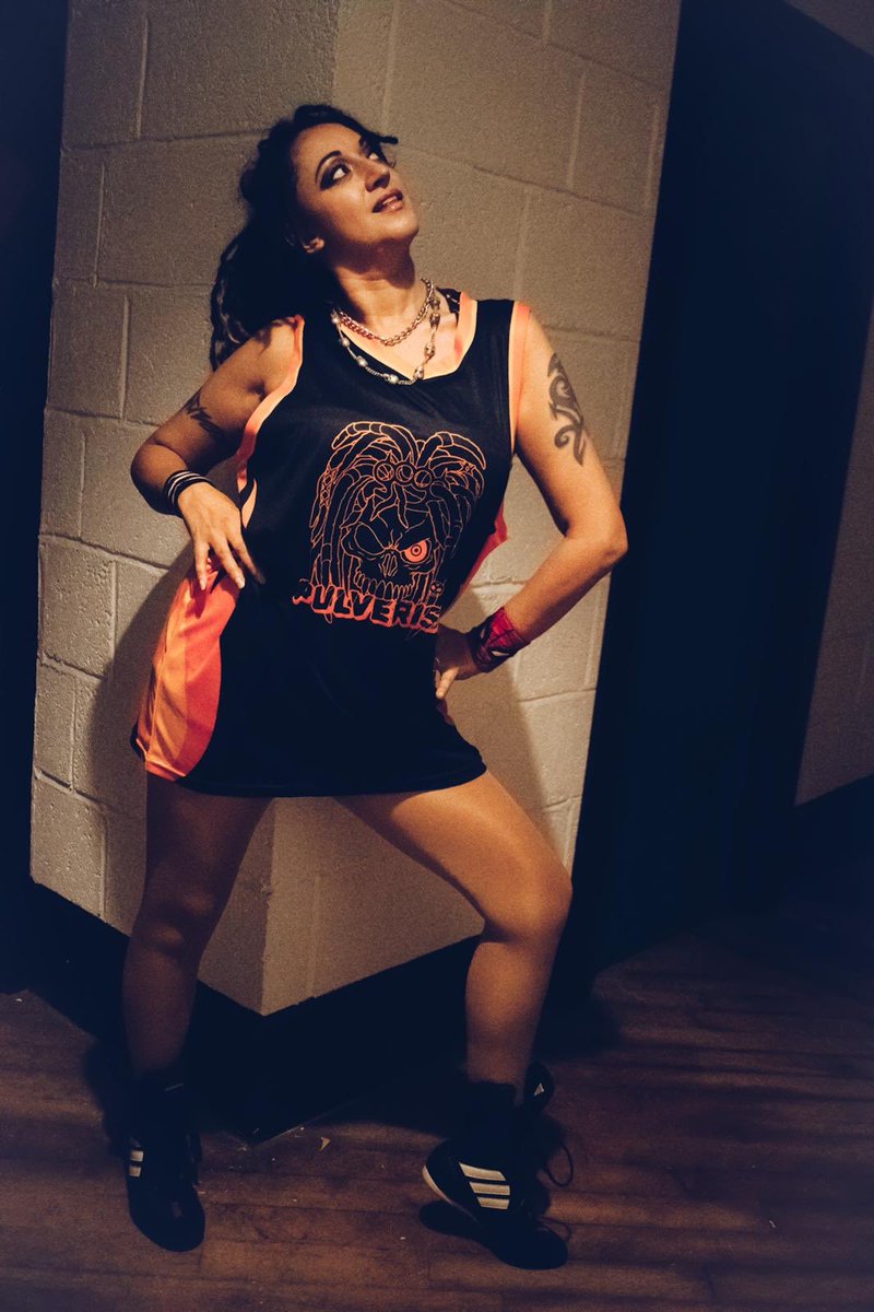 PulveriseUK's tweet image. 🚨 !ONLY ONE WEEK LEFT TO GET YOUR JERSEY PRE-ORDERS IN! 🚨

Thanks to everyone who snapped one up already!

Jojo is kindly modelling one of the ways to wear the jersey, AS A DRESS! Looks super bad ass! 

GRAB YOURS NOW! 

⏩ pulveriseuk.bandcamp.com/merch/pre-orde…  ⏪