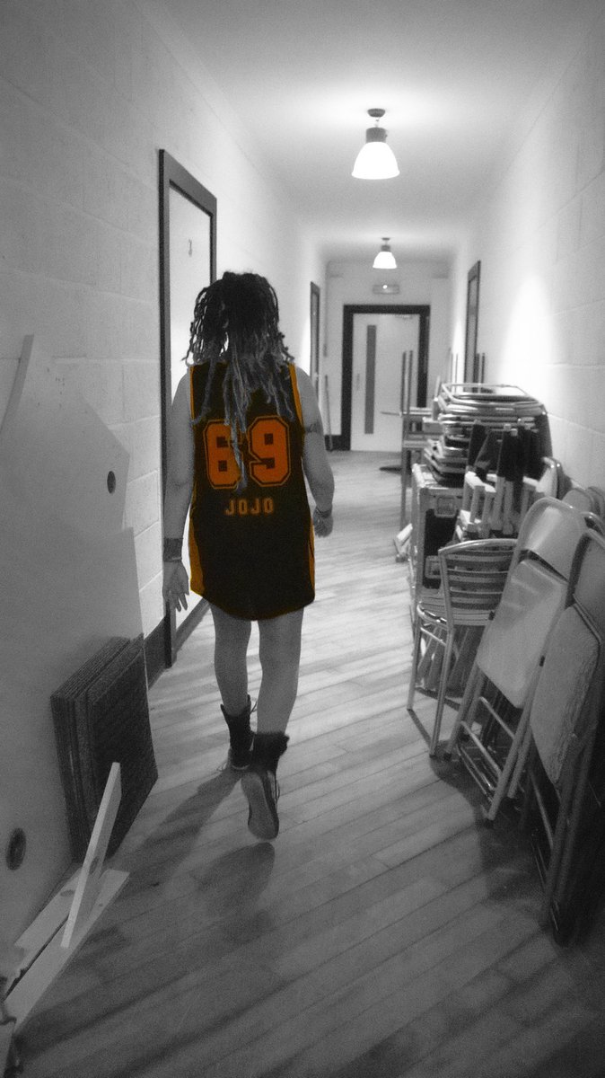 PulveriseUK's tweet image. 🚨 !ONLY ONE WEEK LEFT TO GET YOUR JERSEY PRE-ORDERS IN! 🚨

Thanks to everyone who snapped one up already!

Jojo is kindly modelling one of the ways to wear the jersey, AS A DRESS! Looks super bad ass! 

GRAB YOURS NOW! 

⏩ pulveriseuk.bandcamp.com/merch/pre-orde…  ⏪