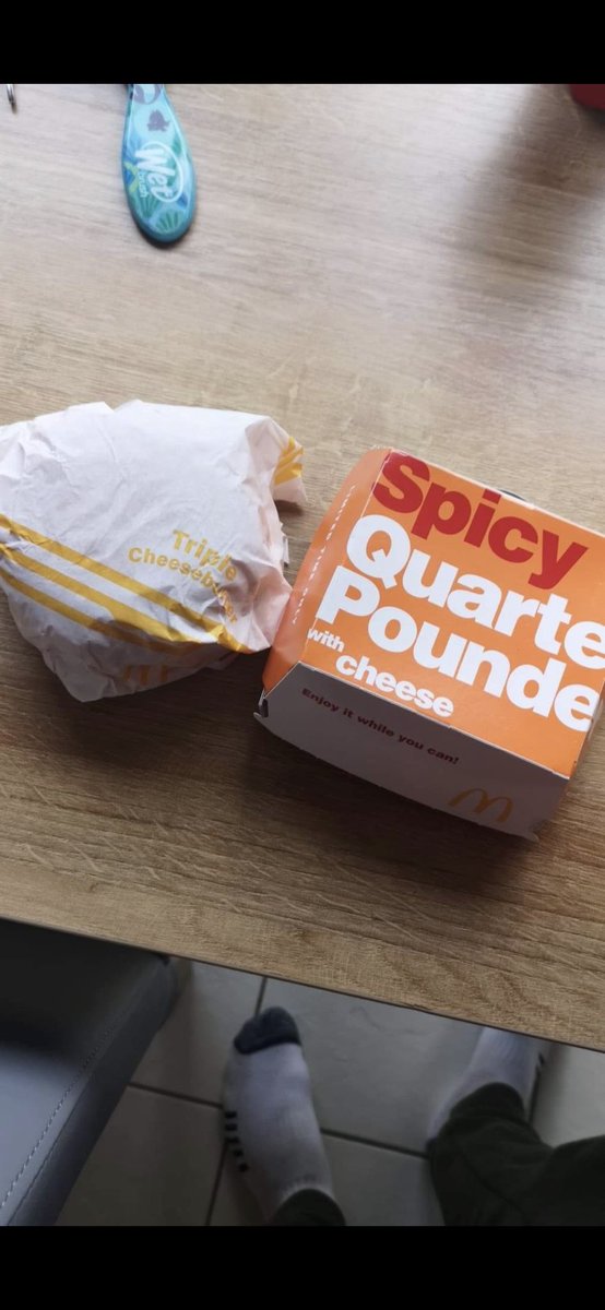 SilverFoxFC's tweet image. Some of the lads maintaining fitness over #Lockdown2, others, well just maintaining 👀😂 @Yeldarb1015 @ryantebble_ @JackRobG22 @samlincoln_