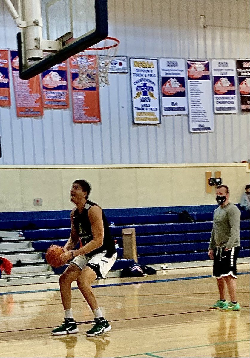 scottwflemming's tweet photo. Stopped by First Love Christian Academy in Pittsburgh to see 2 of our NBA Academy Players Amaan Sandhu & Pranav Prince. #india #nba #usa #highlevelcompetition #preparingforthingstocome https://t.co/aj1hVIFown