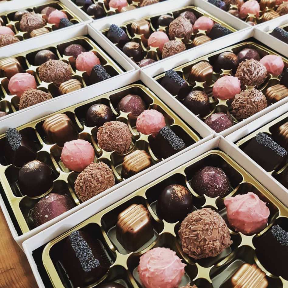 UPDATED: Bristol Foodie Gift Guide 🎄🎁 Food &amp; booze gift sets, hampers, vouchers, experiences and more. 

Support Bristol's indies and #ShopLocal this Christmas. Tell me if there's stuff I've missed off!
lifelessorganised.com/2020/09/20/the…