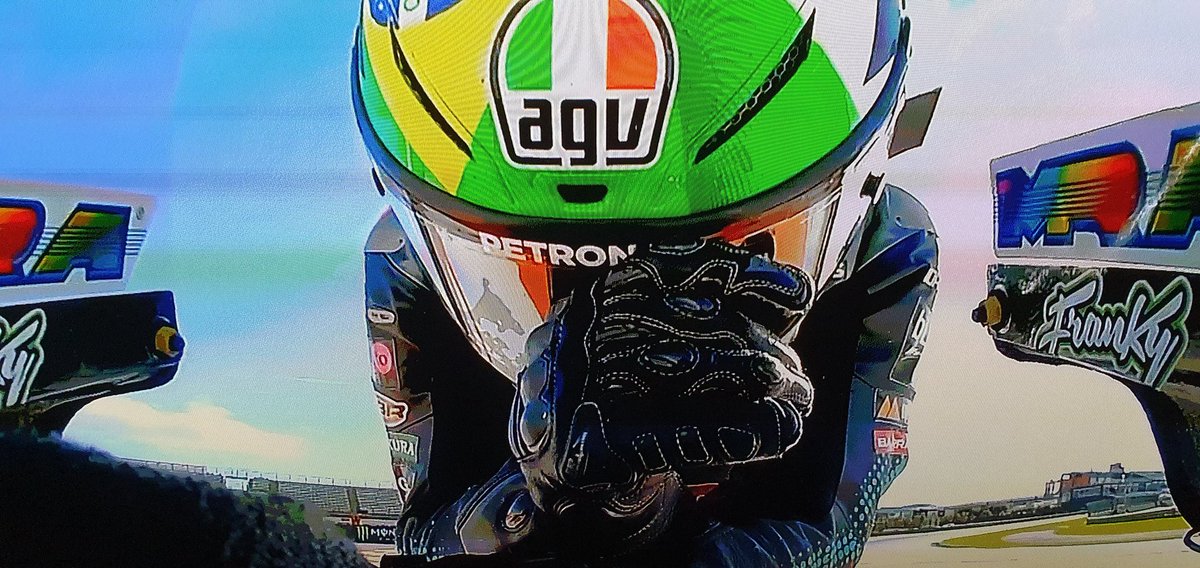 Franky the last lap fighter. Awesome win #Yamaha #revsyourheart <a href="/FrankyMorbido12/">Franco Morbidelli</a>