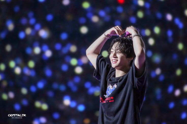 jeonss97's tweet photo. “The day I meet you out of the same days I feel the most” — Telepathy https://t.co/GGZbsgW5ir