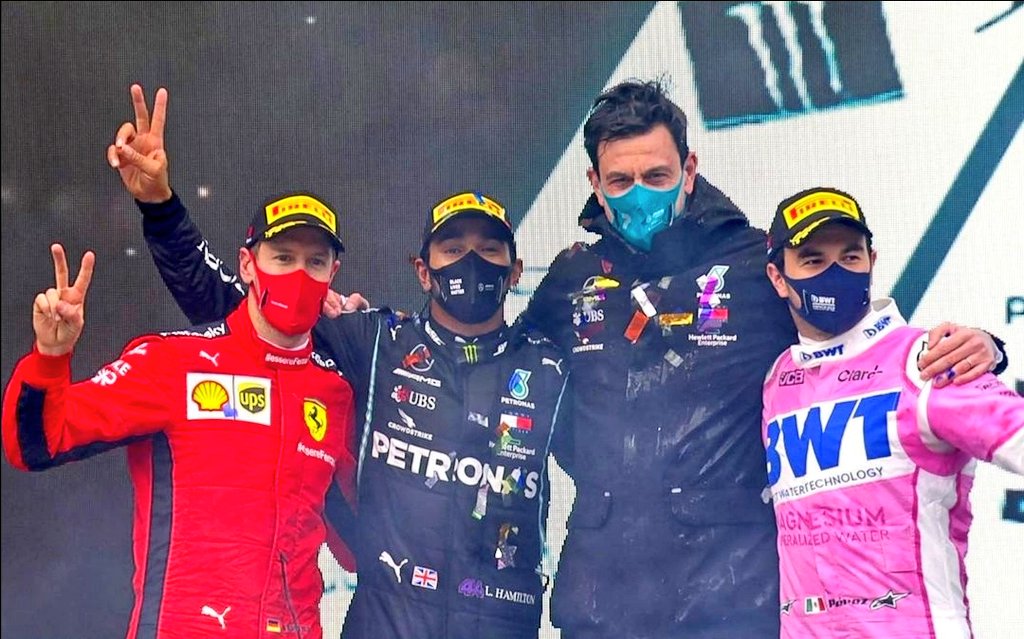 Porque eres campeón, porque eres Mexicano!!! 🇲🇽🇲🇽🏆🏆<a href="/SChecoPerez/">Sergio Pérez</a>