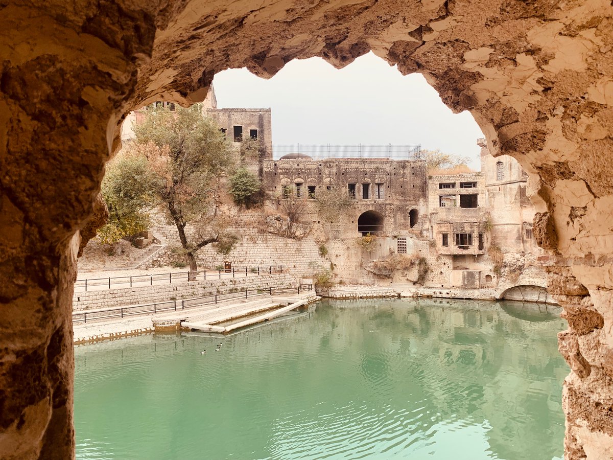 j_leew's tweet photo. Wonderful day exploring Katas Raj #BeautifulPakistan 🇵🇰 #Pakistan https://t.co/0G7TdnkZTW