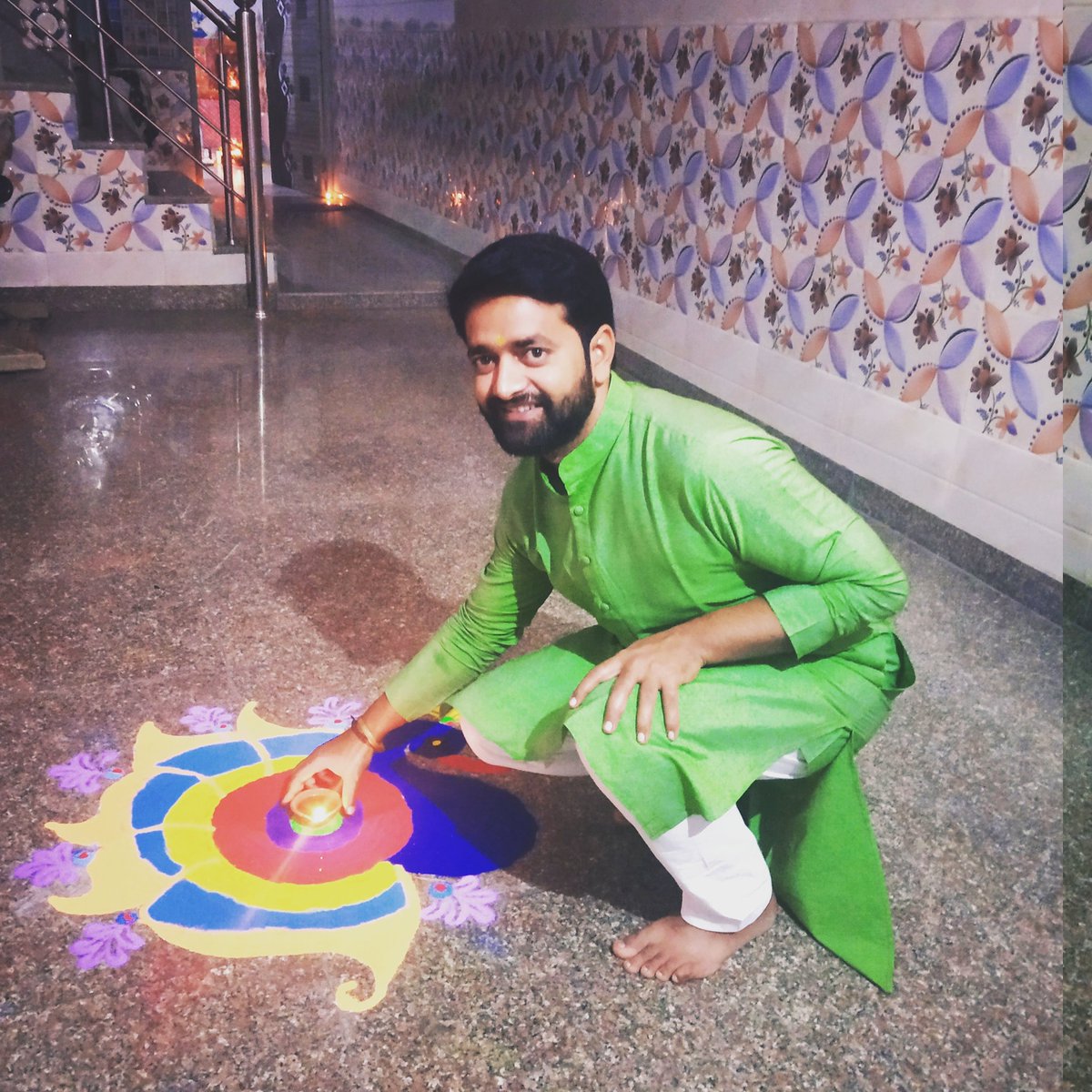 rahul_pandeybnp's tweet image. समस्त देशवासियों को &apos;गोवर्धन पूजा&apos; की हार्दिक शुभकामनाएं। 
यह पावन पर्व सभी के जीवन में सुख, समृद्धि एवं आरोग्य लाए।