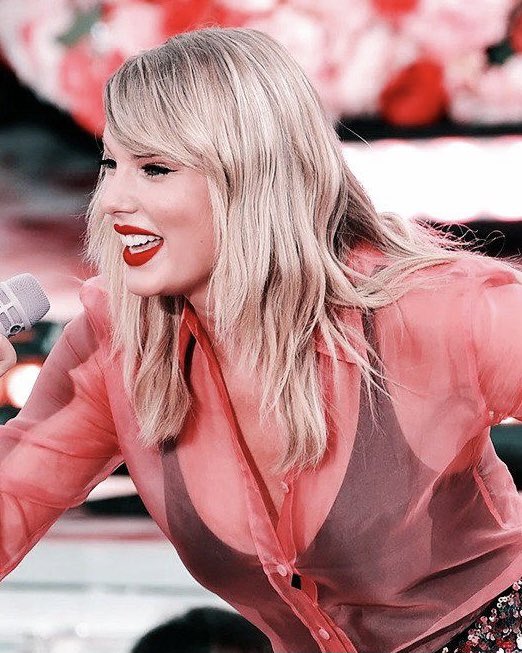 lillyswiftt13's tweet photo. 🚨PLEASE GUYS VOTE HARDER, WE CAN DO THIS!!!

I'm voting for Taylor Swift for Artist of the Year at the #AMAs https://t.co/msajzFNV4P