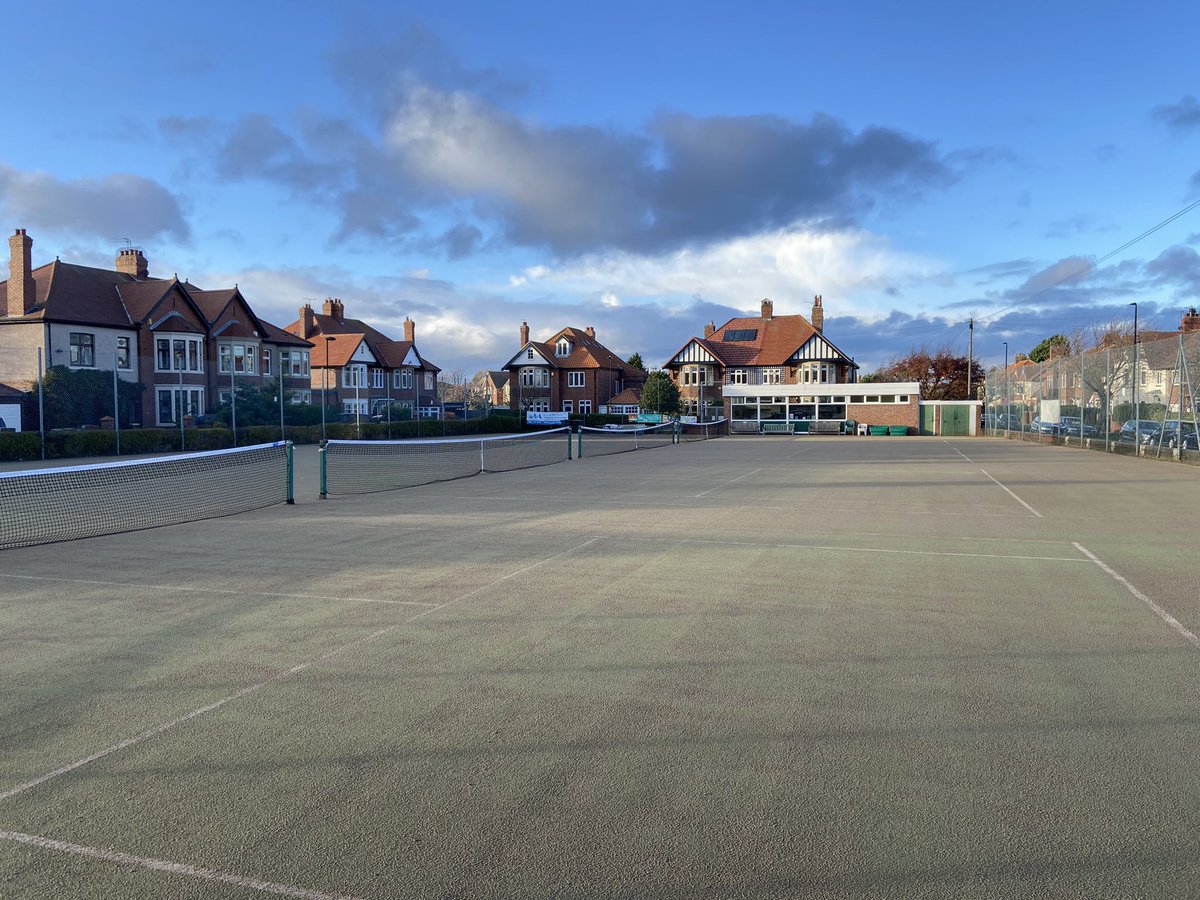 beverleyparkLTC's tweet photo. WOW what a difference a week makes!!

Look at our new rejuvenated courts, don’t they look great?😍

A massive thank you to @ReplayMaintain for your hard effort and completing the work over the last week👏🏻

Who can’t wait to get back out on court and try them out? https://t.co/eLrfHQHGhy