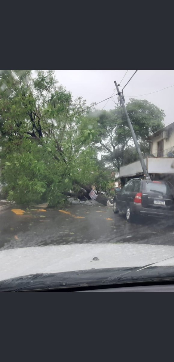 rosumin89's tweet photo. @nenechopy @AsuncionMuni Barrio San Vicente - Capitán Battilana y 1ro de mayo https://t.co/idl6iO1761