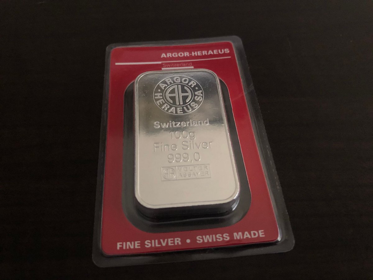 Share_Talk's tweet photo. @Share_Talk here is our first #Christmastreat to YOU ⚒️ A 100g #SilverBars our thank you for your help &amp; support 

Simply follow our account, retweet and like the tweet
Will ship anywhere in the world, closes 29th Nov 2020

Purity: 999.0 pure #silver    
Weight: 100 grams https://t.co/Ebat0H1crH