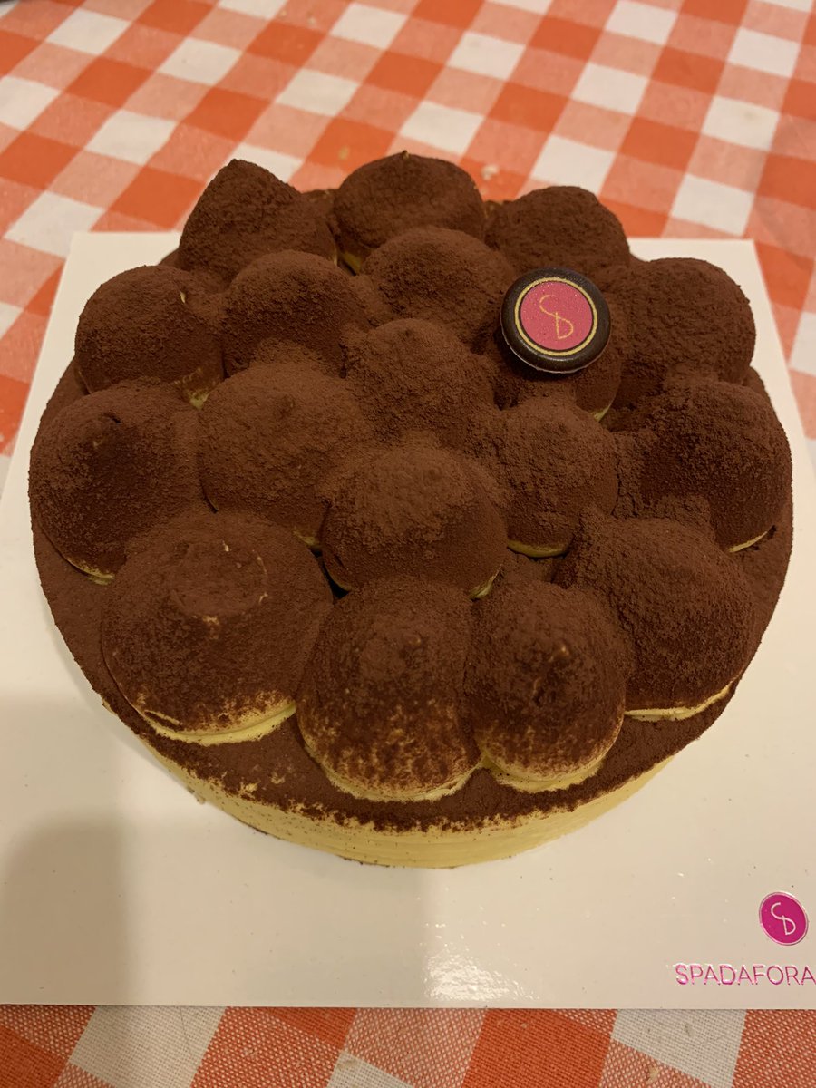 SabrinaGalli68's tweet photo. Momento di dolcezza 😋 #tiramisù #Spadaforadessert https://t.co/QvXrZ2CCZD