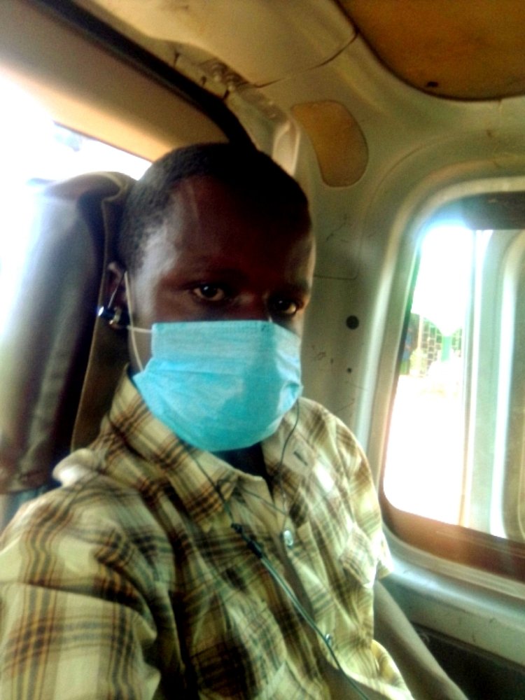 JuvenalisO's tweet photo. Covid 19 is real🙏 wear masks, sanitize and keep social distance ✌️
#komeshacorona https://t.co/Vpopr9TfWJ