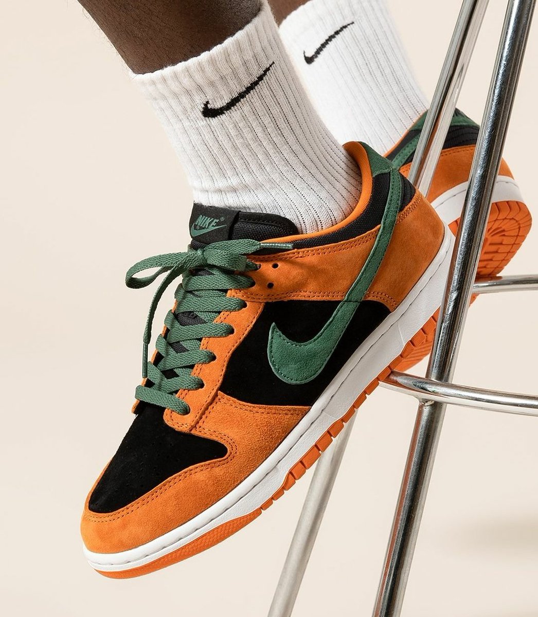 ceramic dunks on feet