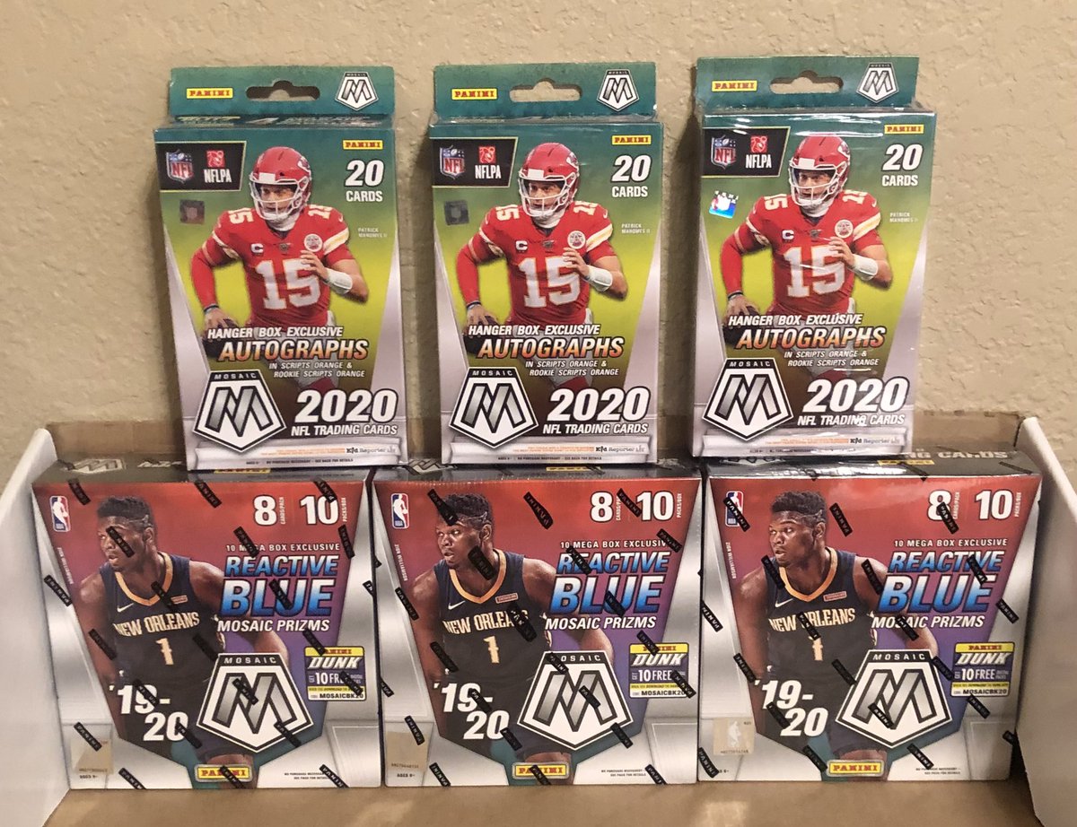 BigRedCardz's tweet photo. $550 shipped DM if interested first come first served. Will ship out first thing tomorrow. Will take PayPal or Venmo @Hobby_Connect @HobbyConnector @DailySportcards https://t.co/nusIWwHd8O