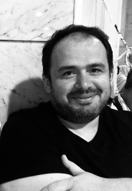moskay61's tweet photo. Değerli dostum, İstanbul hukuk müşavirimiz, anlatmaya kelimelerin kifayetsiz kaldığı kıymetli insan  Mehmet Emin Aksoy hakkın rahmetine kavuşmuştur. Mekanın cennet olsun kardeşim. https://t.co/5kWMcZvuar