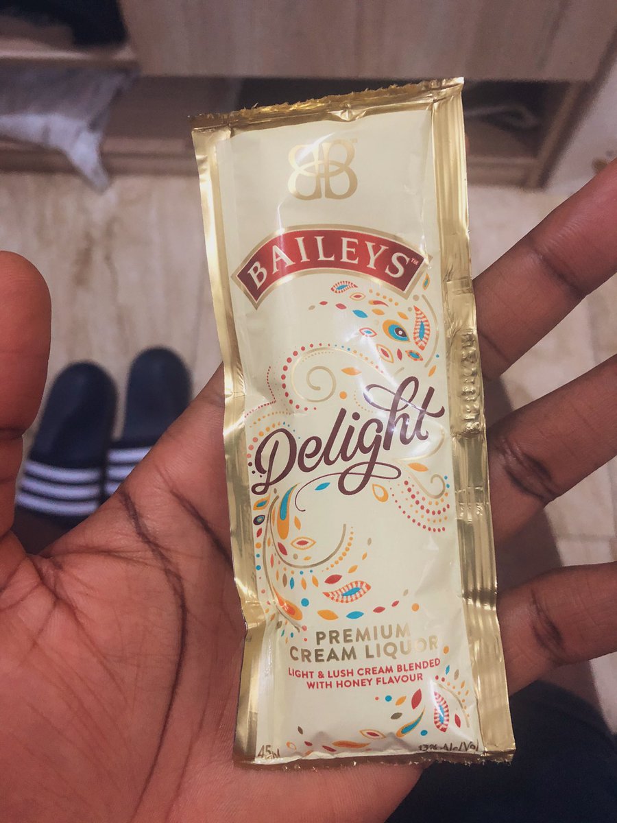 tolusaba's tweet photo. Everything eventually enters sachet here.
Just hang me inside Danfo, make e complete. https://t.co/l8J2bCsKLN
