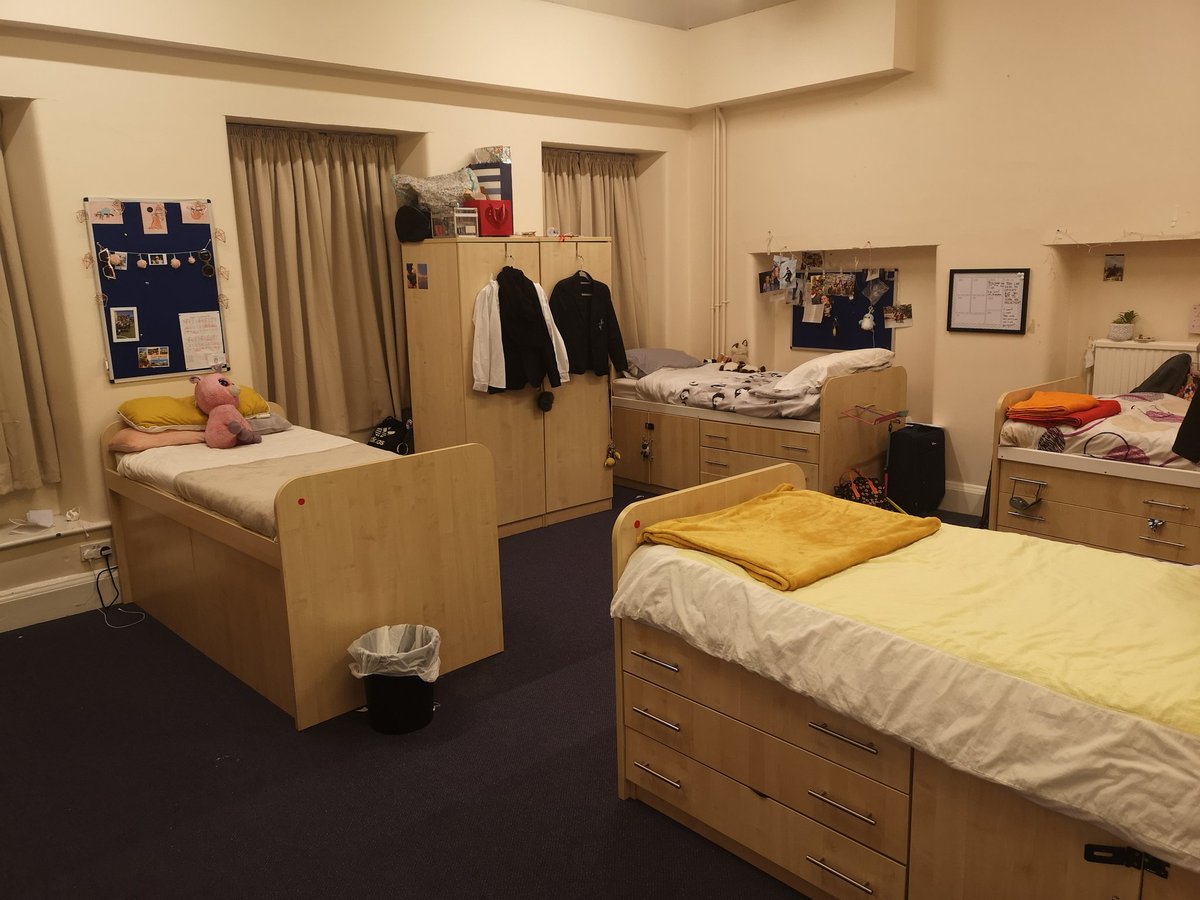 Burford Boarding Lenthall House on Twitter "10/10 on their Dorm