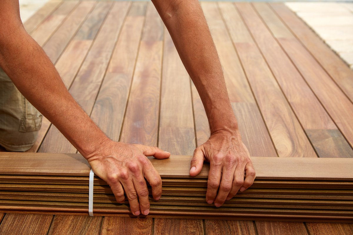 DeckingIpe's tweet photo. Cumaru known as Brazilian Teak is one of the densest hardwoods available for outdoor construction, second only to ipe, often used for decking, flooring, railroad ties as well as other purposes. Email or call: IpeDecking@gmail.com  (305) 887-1955 https://t.co/SVLbB7HCJQ
