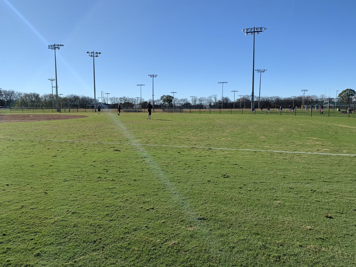 Sun is out at <a href="/TennesseeFP/">Tennessee Fastpitch</a> MidSouth Showcase and we are 1-0 so far today!  Keep working <a href="/herman_pf/">PF_Herman</a> ladies!!
#PF_strong
<a href="/AgnesScottSB/">Agnes Scott Softball</a> 
<a href="/LeeUSoftball/">Lee Univ Softball</a>
<a href="/GriffsSoftball/">Canisius Softball</a>
<a href="/BerrySoftball/">Berry Softball</a>
<a href="/UUAthleticsSB/">Union University Softball</a>