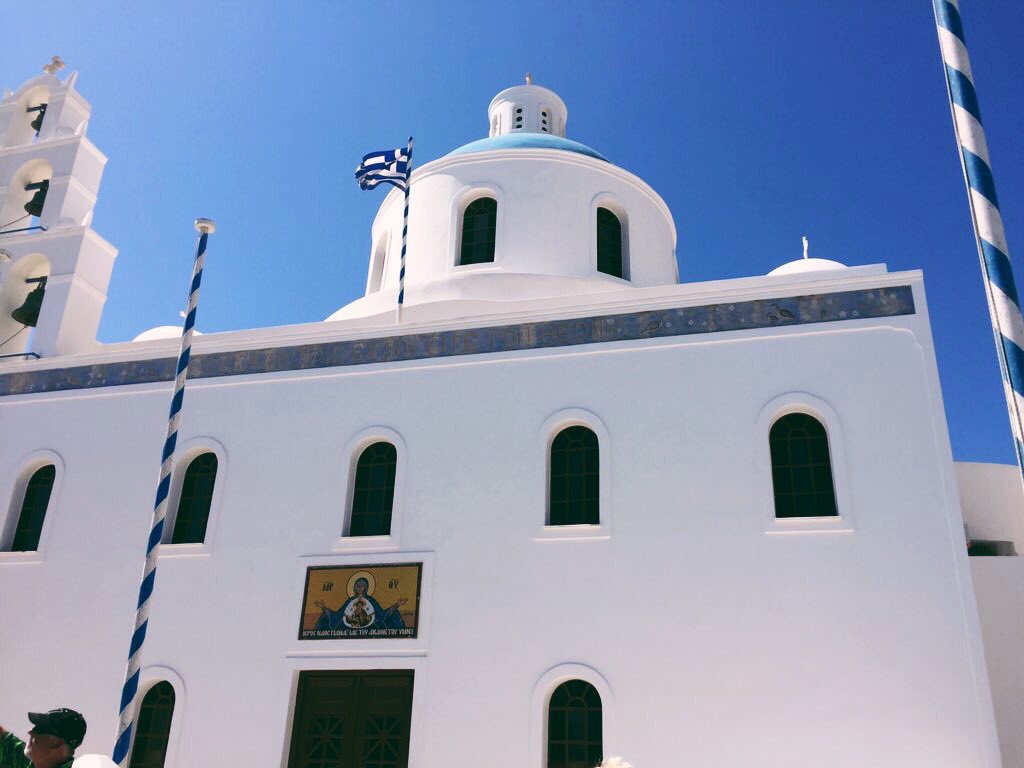 LaVidaEsBellaGT's tweet photo. Santorini, Grecia 🇬🇷 ☀️ 🏖️ 🌴 🏝 https://t.co/iBBrroQS4r