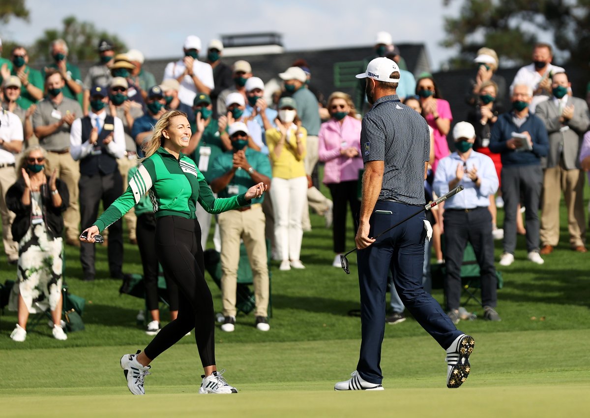 PGATOUR's tweet photo. All love. ♥️ https://t.co/2IQ02bW2qk