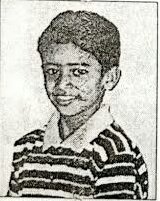 हम कथा सुनाते है...  आपल्याकडे 'लेकराचे पाय पाळण्यात दिसतात' पण आजच्या कथेचा जो नायक आहे त्या लेकराचे पाय त्याने काढलेल्या चित्रांत दिसले होते.   योगायोग म्हणा कोणावर लिहायचं म्हणून विचार करत होतो.. एक नांव क्लिक झालं.. सुरवात केली तेव्हा लक्षात आलं..आज त्याचा वाढदिवस.