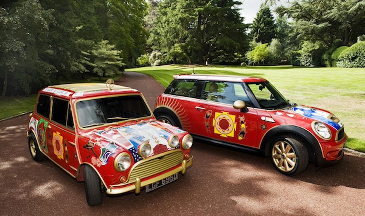 AbeerSTahboub's tweet photo. #Beatles #Mini_Cooper #Uk https://t.co/VqZRQSZYw1