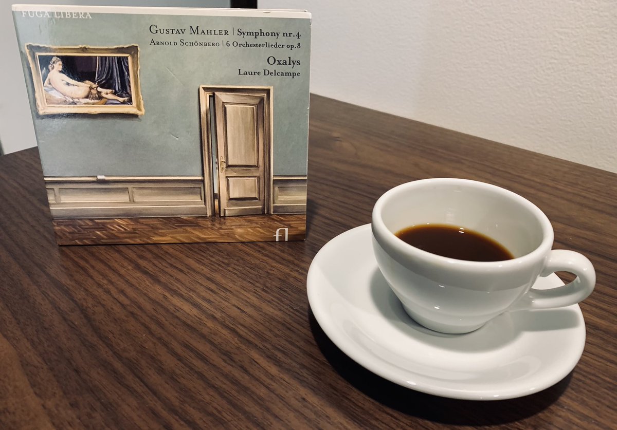 jesusrglez's tweet photo. Espresso ☕️ with new 
#Mahler IV #Oxalys #Delcampe https://t.co/HgJiZUpJzI