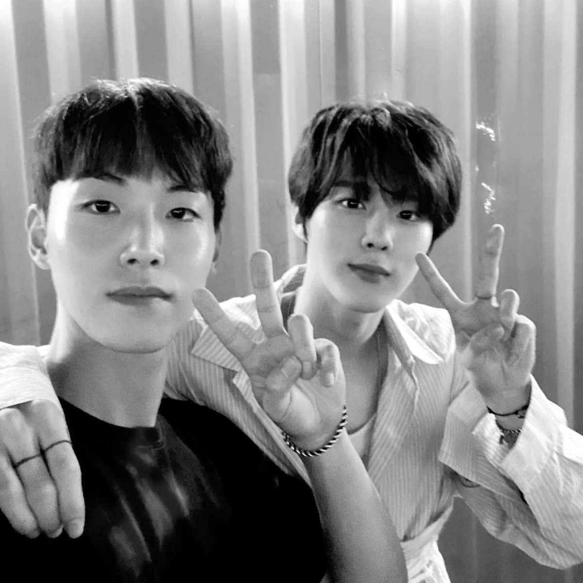 arab_wooseok02's tweet photo. -[الانستقرام] تحديث احد طاقم عمل دراما Twenty Twenty على الانستقرام مع ووسوك 

-201115 https://t.co/hncvYUumzi