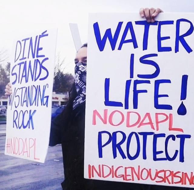 NabaheBeezy's tweet photo. The #power of #people coming #together is #StrongerTogether than spilt! Don't forget that! #November15th 2016 #NODAPL #WaterIsLife #RezLife #INDIGENOUS #StandingRock #WashingtonState #SomethingElse #HumanRights #StopFracking #SomethingElseHeritageMonth https://t.co/IwgrI0rdgk