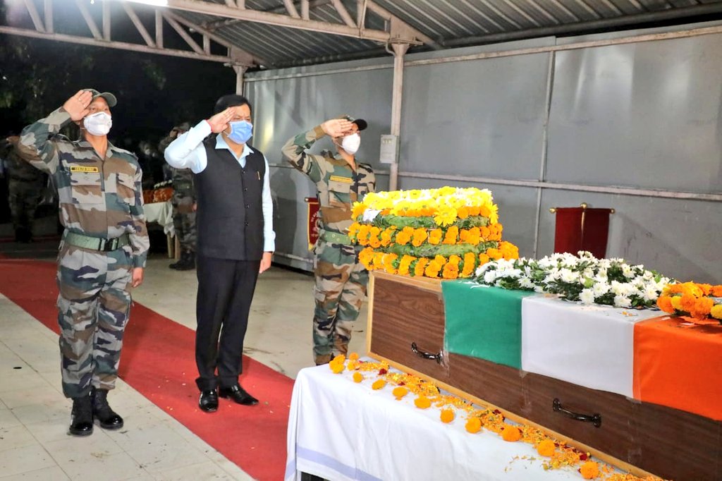 sarbanandsonwal's tweet photo. Martyr @adgpi jawan Hardhan Rai showed exemplary valour while protecting our nation along the Indo-Pak border in J&amp;K.

Paid tributes to the brave son of soil in Guwahati. His supreme sacrifice will always inspire us to dedicate ourselves in service of India.
#Salute2Soldiers https://t.co/icwpHQDgvy