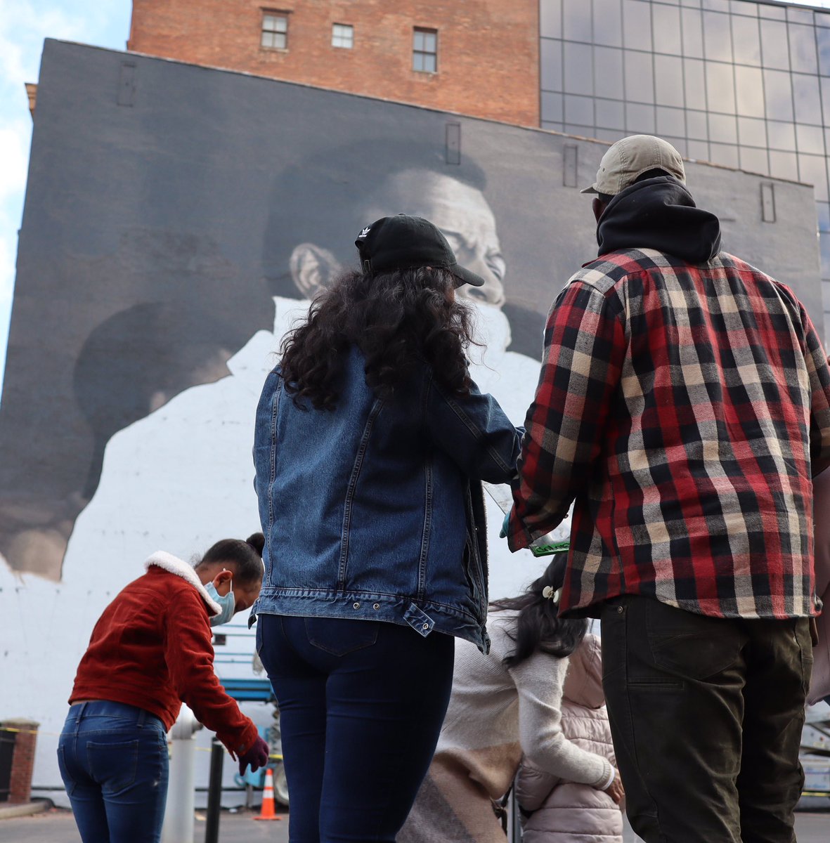 Visitors stop by all day since these guys started work on State Street, bringing food, drink and good vibes. Yesterday, some of Ephraim’s family stopped by to see the Rochester native in action.