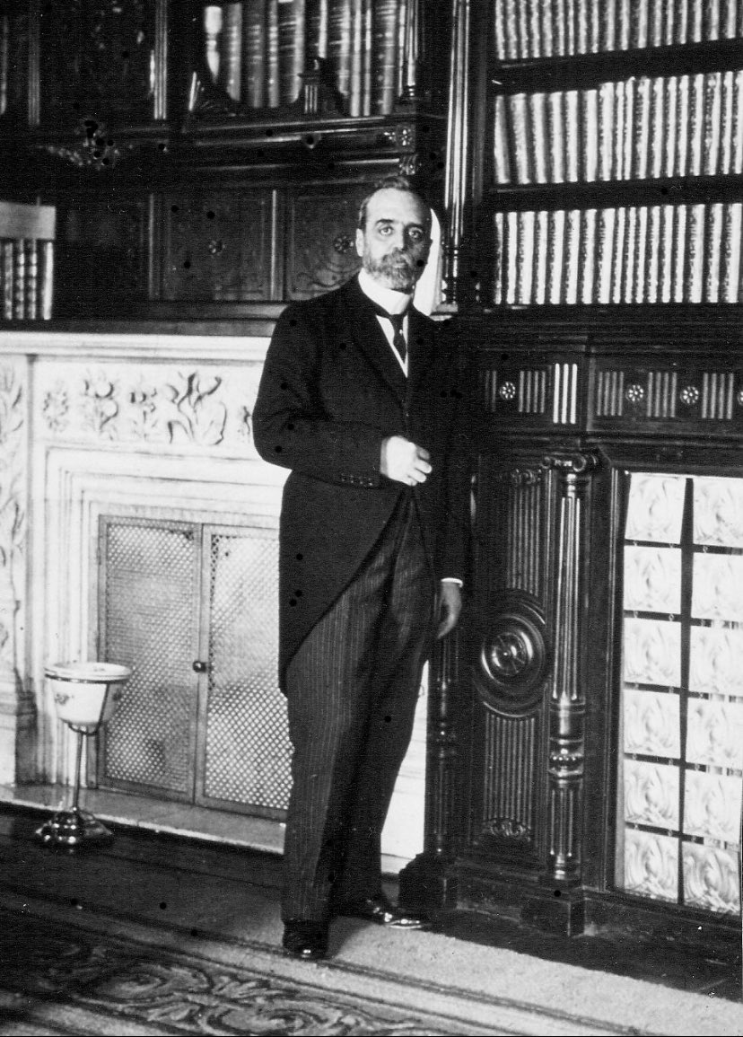 La desafección vino de todo el espectro político, tanto liberales como Niceto Alcalá-Zamora como el conservador Sánchez Guerra que declaró “No más servir a señores que en gusanos se convierten”.