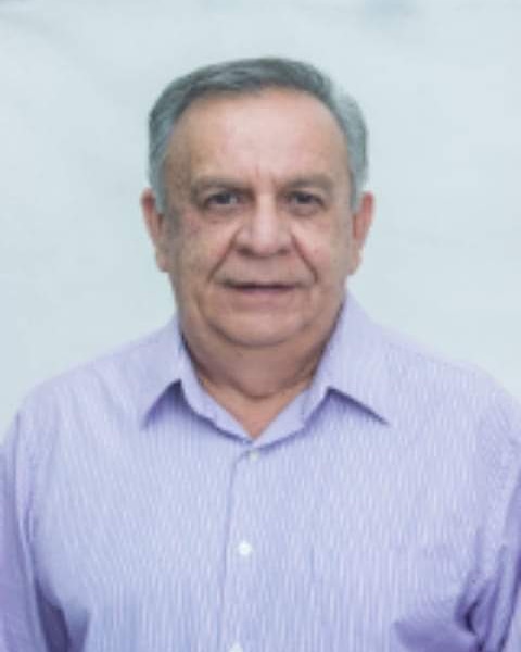 Catanga17's tweet photo. A equipe, bairro, torcedores e diretoria do CATANGA FUTEBOL CLUBE, lamenta o falecimento do Prefeito da cidade de Passa Quatro-MG,Claret Mota Esteves, e deseja todos os nossos sentimentos aos amigos e familiares.Passa Quatro agradece sua ilustre presença, Claret. Descanse em paz. https://t.co/Xhd69iEaBx