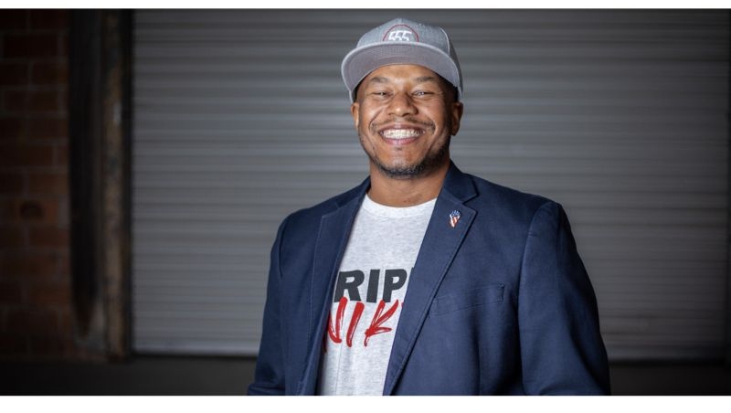 MIC_Military's tweet photo. Military Influencer's Founder is representing @MIC_Military as a member of this year's @WeAreTheMighty's, Mighty 25! 
🔥
Congratulations Curtez! Much deserved. 

https://t.co/26igHaPfvq

#militaryinfluencer #WeAreTheMighty #Mighty25 https://t.co/8kkKF9nt3D