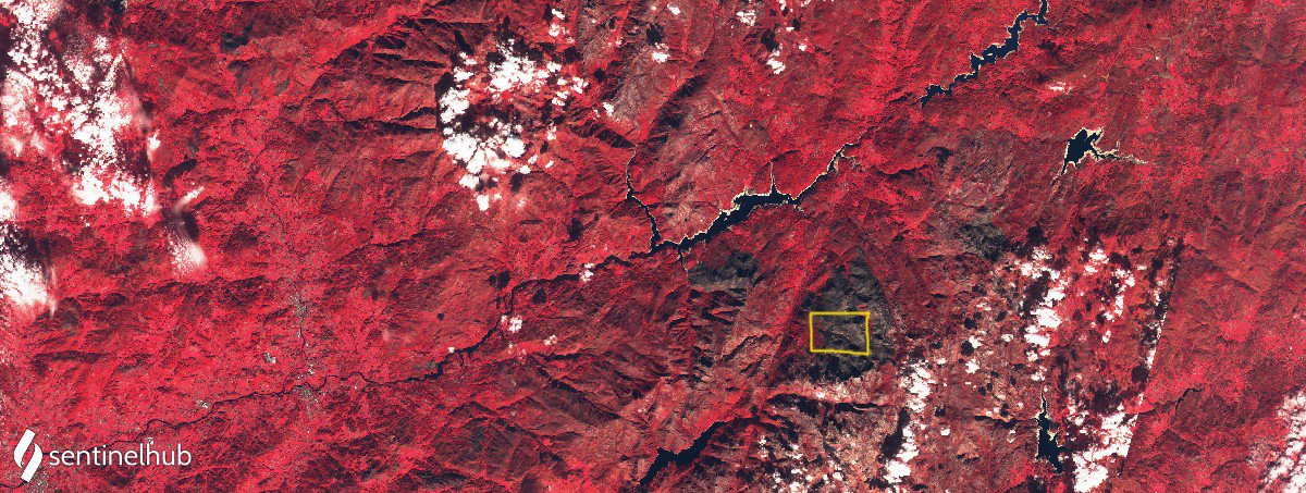 Selvicultura's tweet photo. Tratamiento de #helimulching en zona ardida de #Lobios #Xurés captado el 13/11/2020 por imagen infrarroja de #Sentinel2 @CopernicusEMS https://t.co/myrcgTzagk