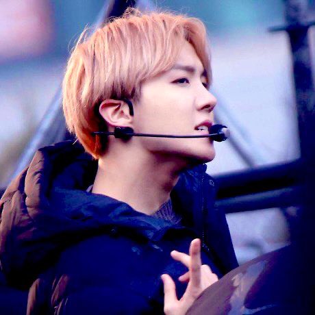 Hoseok’s rehearsal looks.