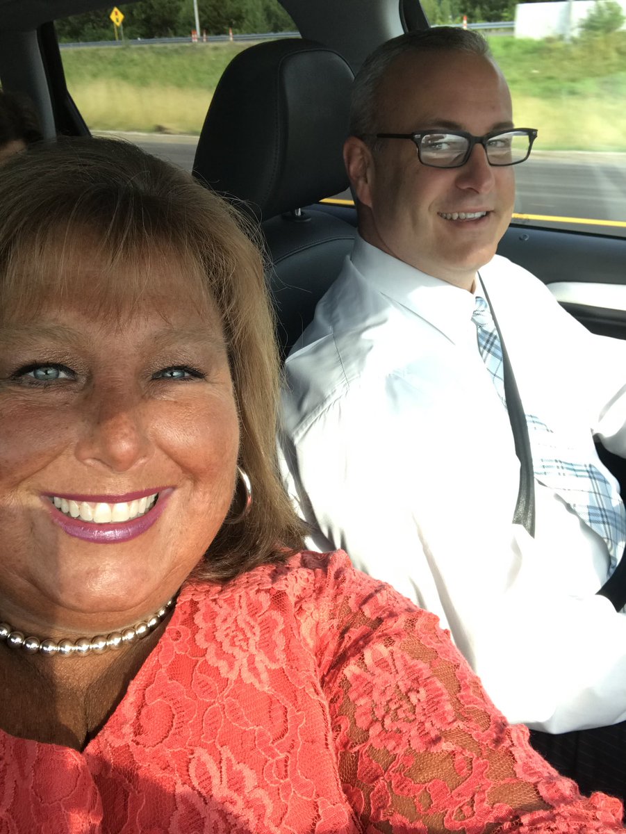 Karie Buck tweet media