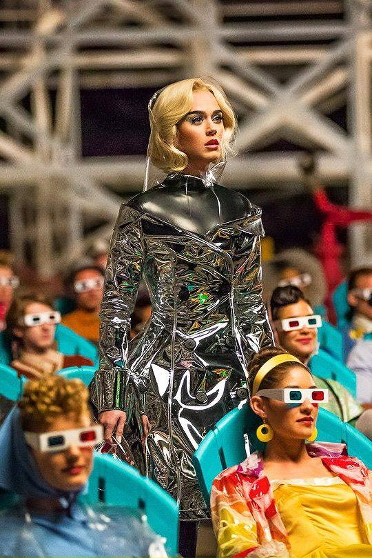 (My bad forget the most important of this era)Chained To The RhythmThe first purposeful pop is executed. Wake up people. With deep lyrics and a music video with many subtle details, people ignore reality and continue to distort. Accusing Katy of always doing the same thing.